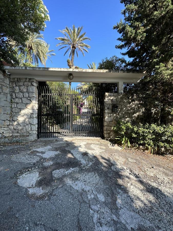 Le Rose Di Emma Vila Bordighera Exterior foto