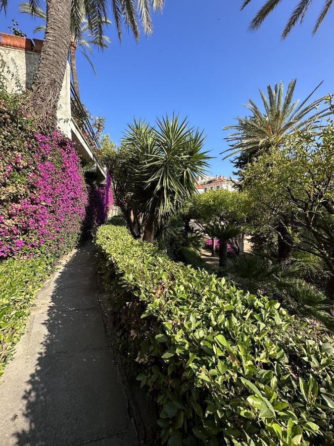 Le Rose Di Emma Vila Bordighera Exterior foto